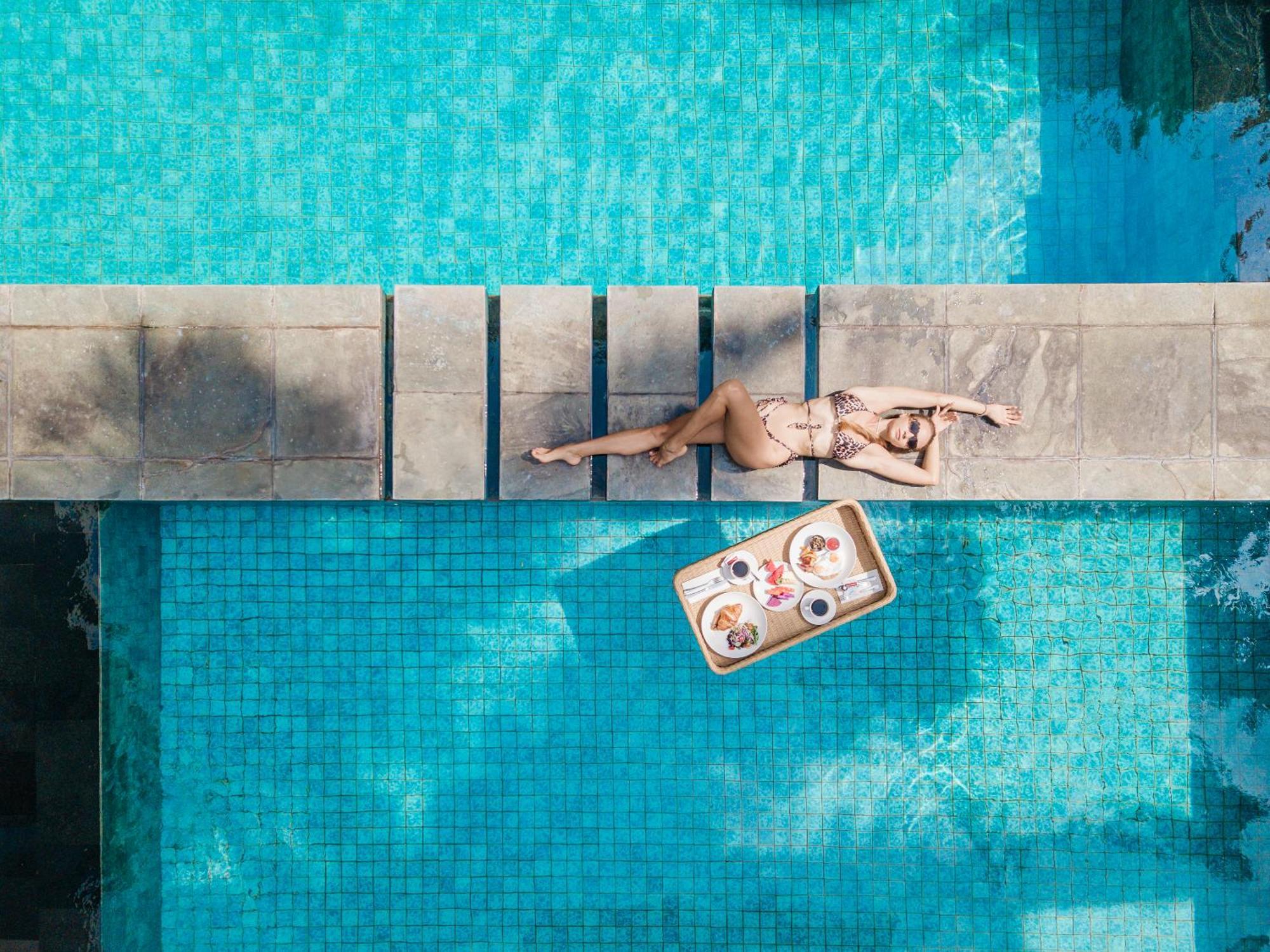 Aq-va & Seminyak Legian